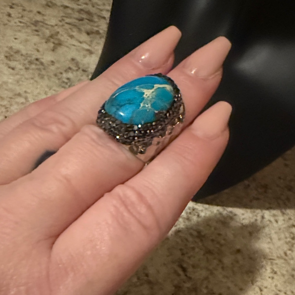 NWT BOUTIQUE Blinged 😘Turquoise and Sterling Silver Statement Ring🌹